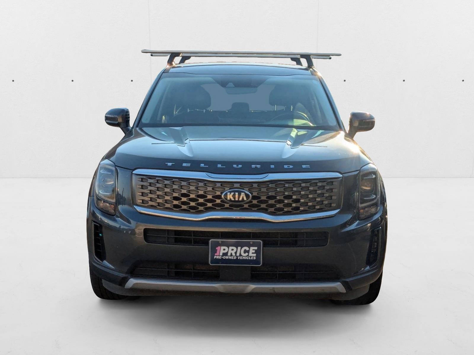2020 Kia Telluride LX photo 2