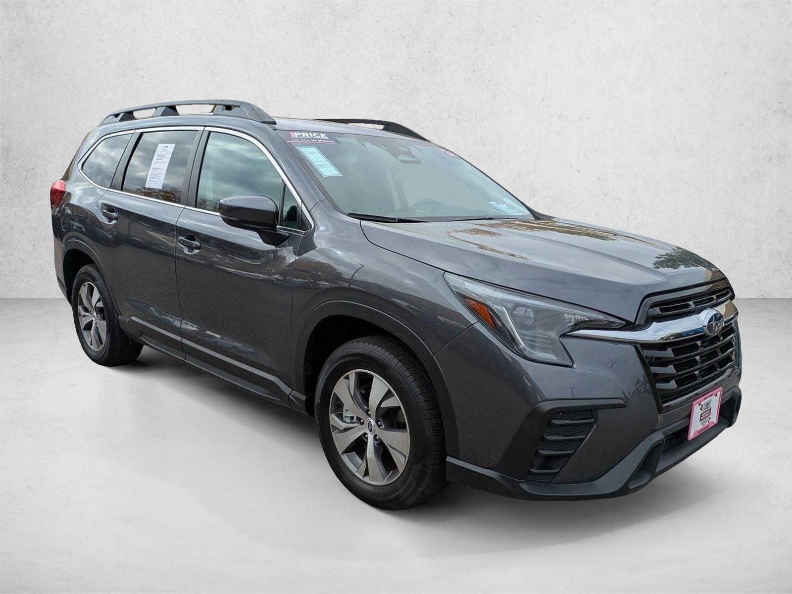 2024 Subaru Ascent Premium photo 3