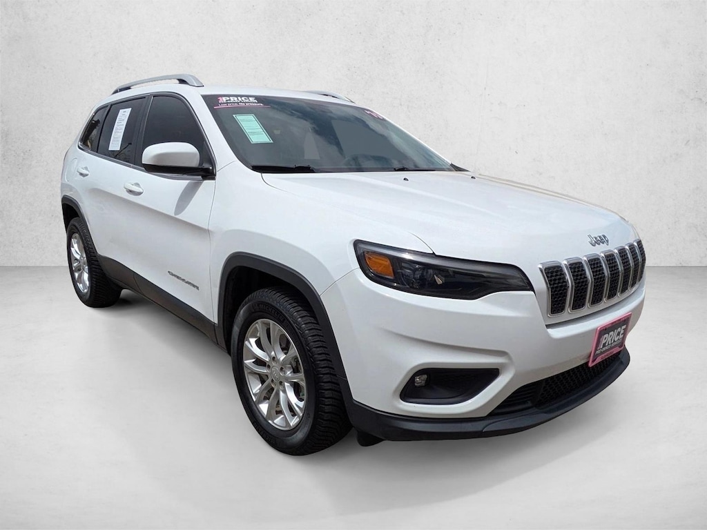 Used 2019 Jeep Cherokee Latitude SUV