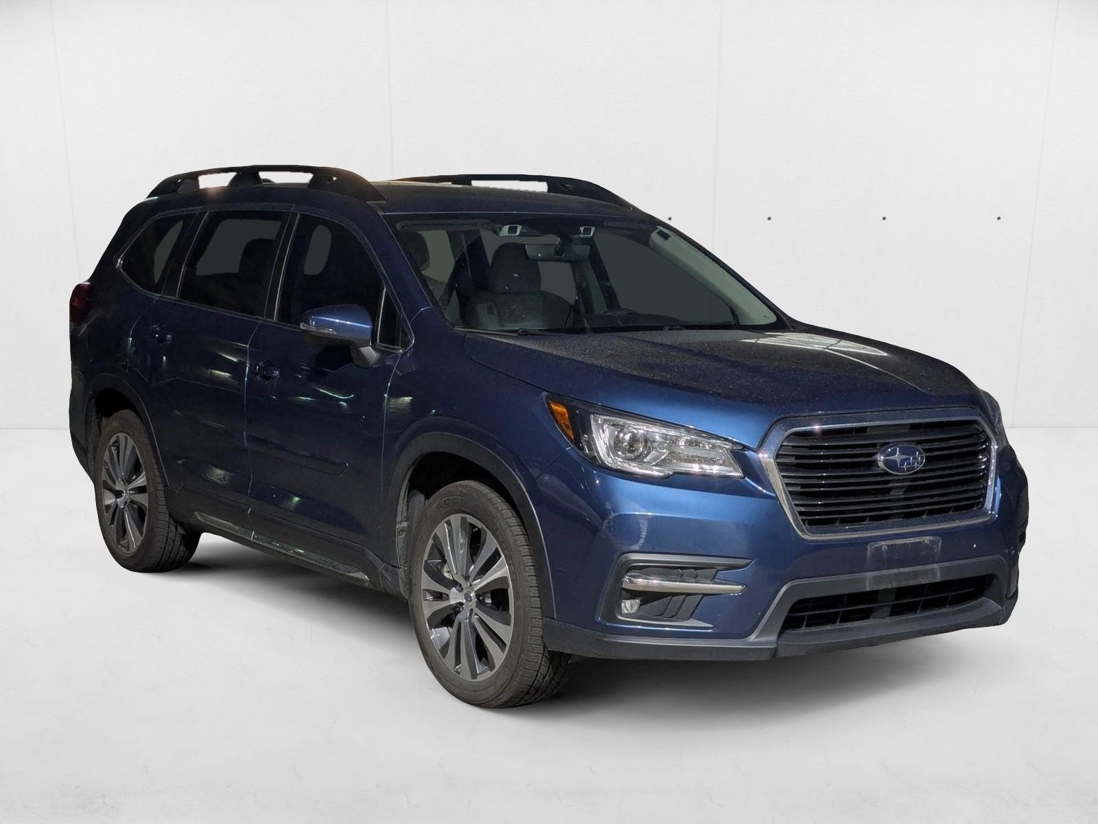2022 Subaru Ascent Limited photo 3