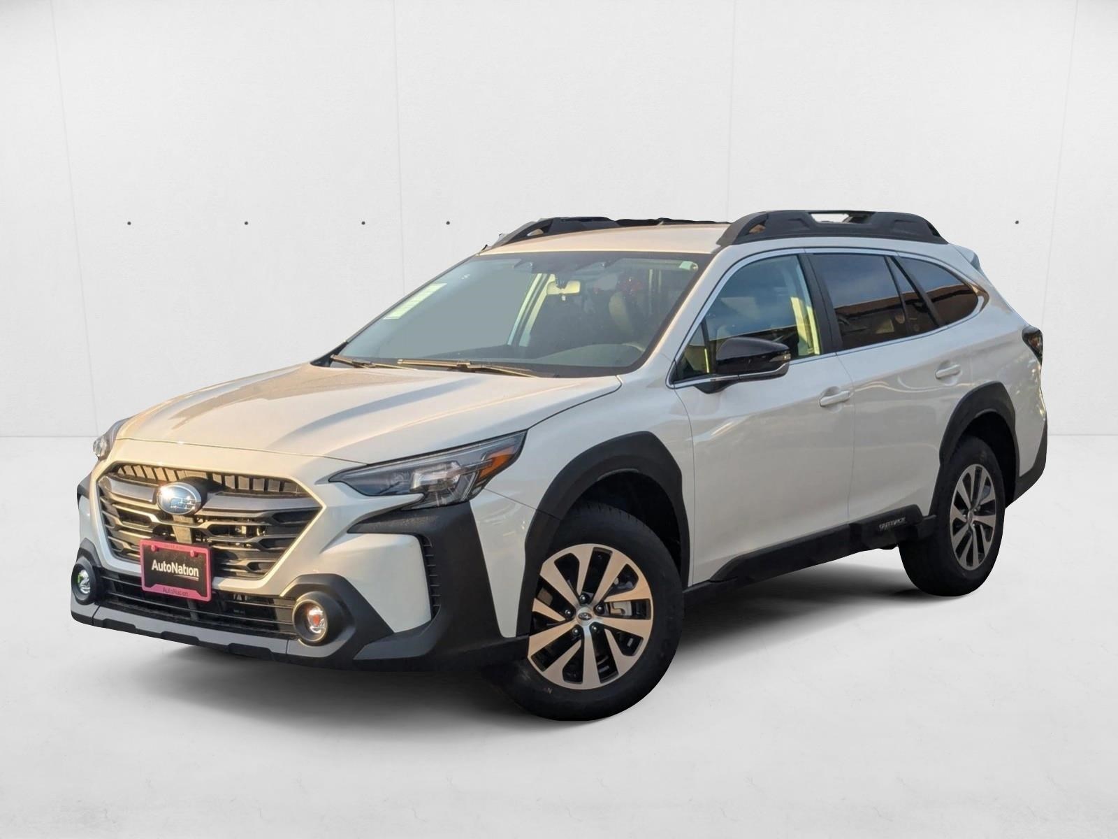 2025 Subaru Outback Premium's photo