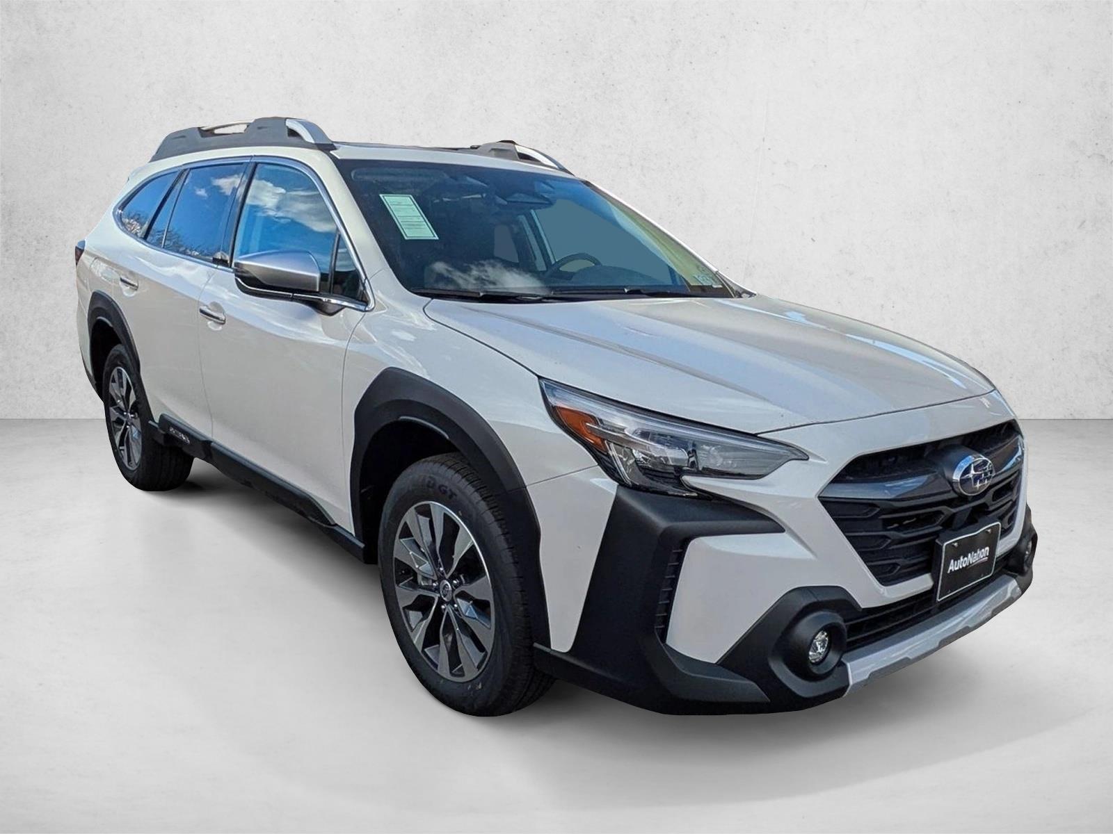 2025 Subaru Outback Touring XT photo 3