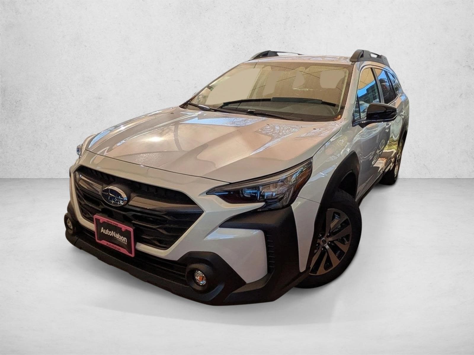 2025 Subaru Outback Premium's photo