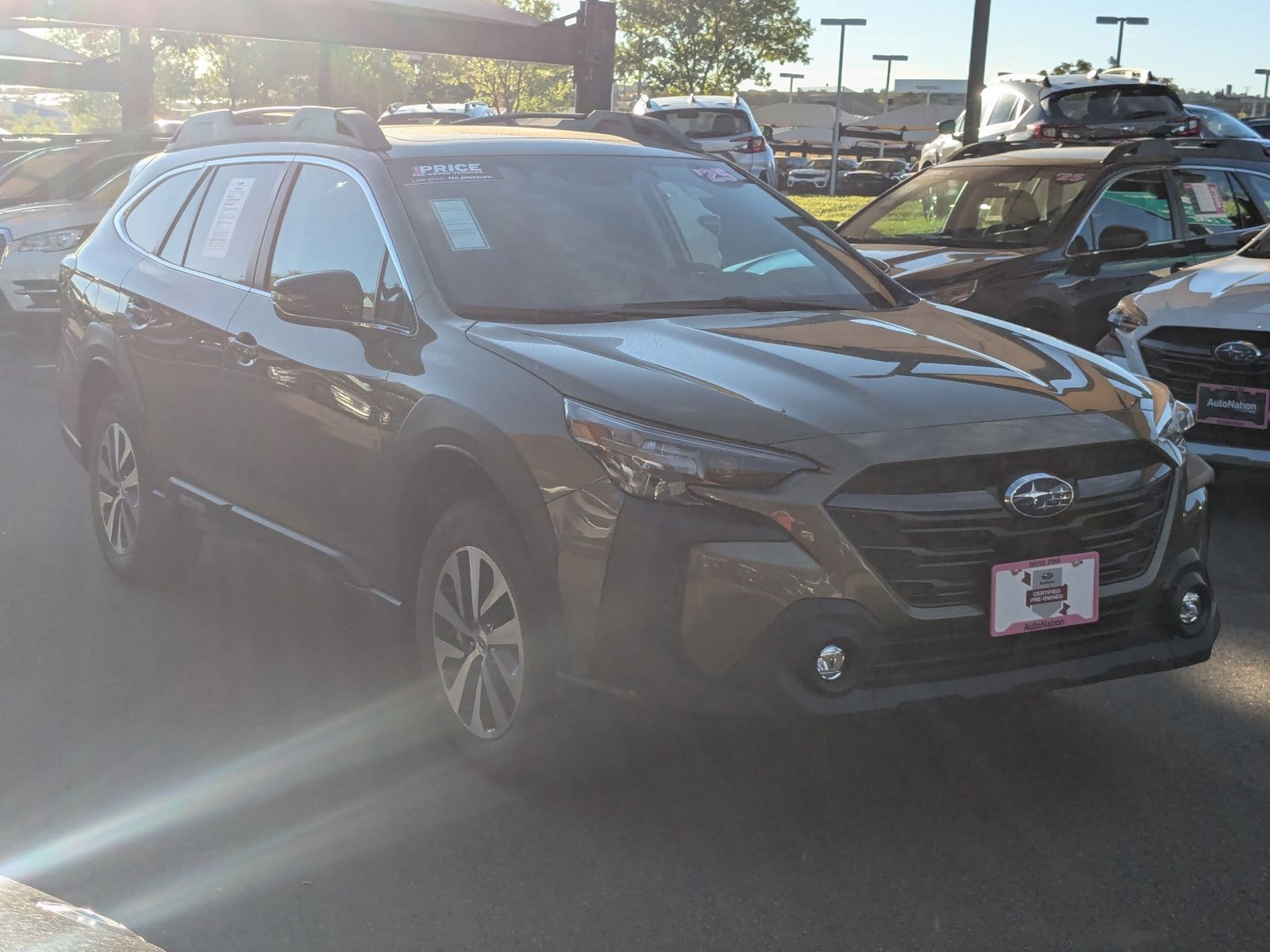 2025 Subaru Outback Premium photo 2