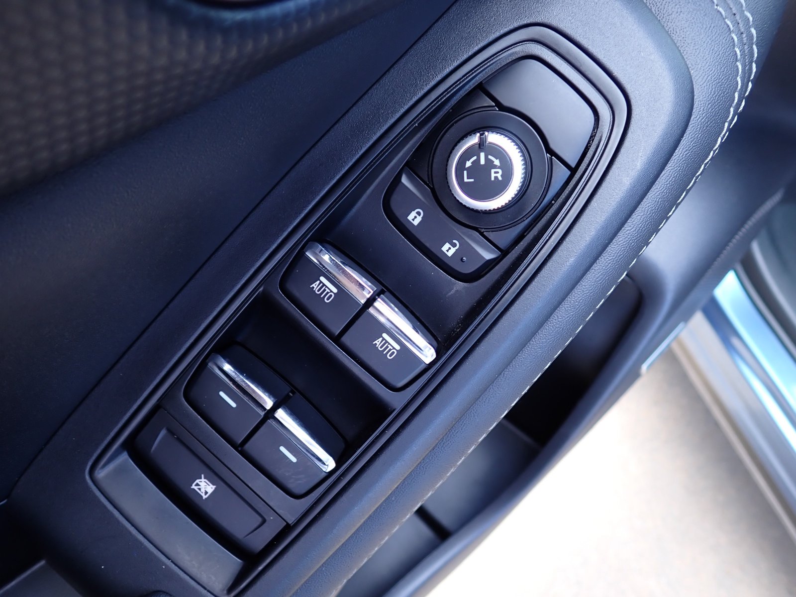 2023 Subaru Forester Touring - Photo 16