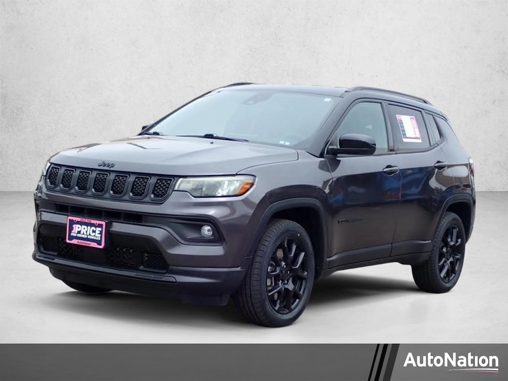 Used 2023 Jeep Compass Altitude SUV