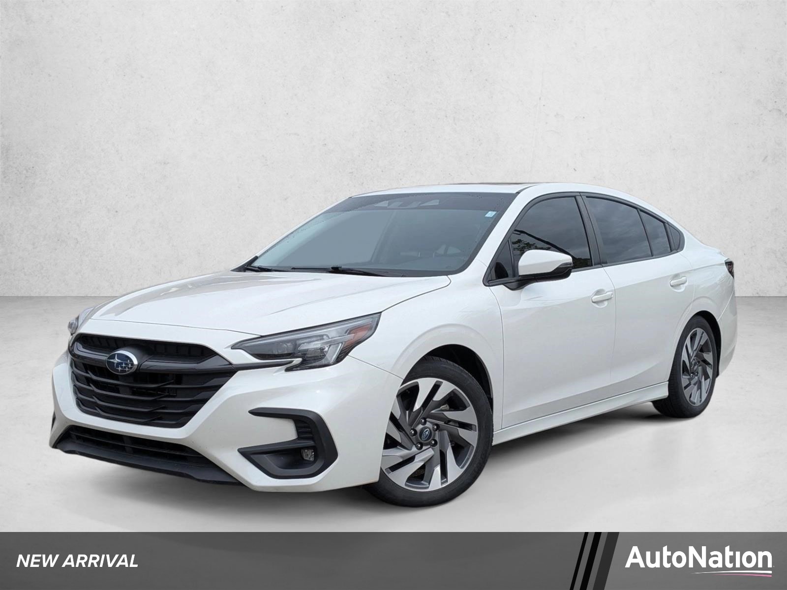 2023 Subaru Legacy Limited's photo