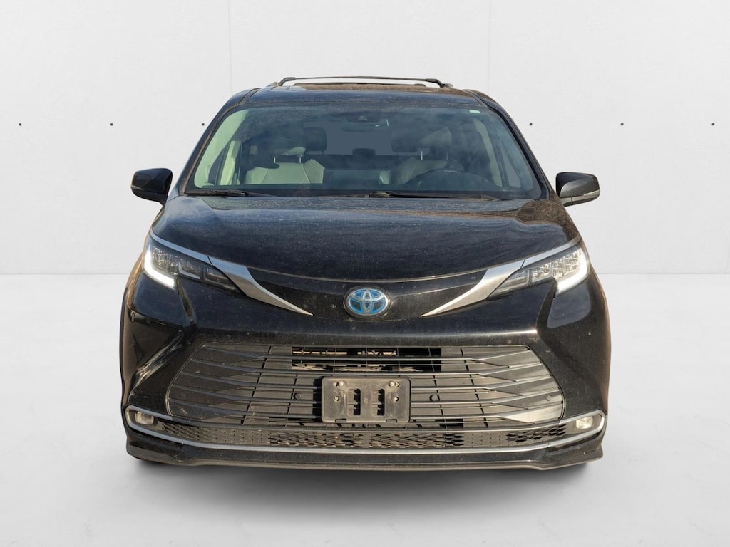 Used 2022 Toyota Sienna Limited Van Passenger Van