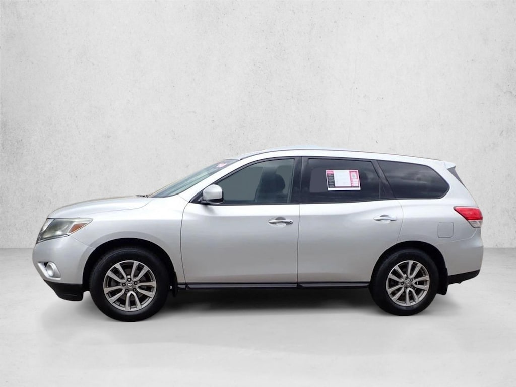 Used 2014 Nissan Pathfinder S SUV