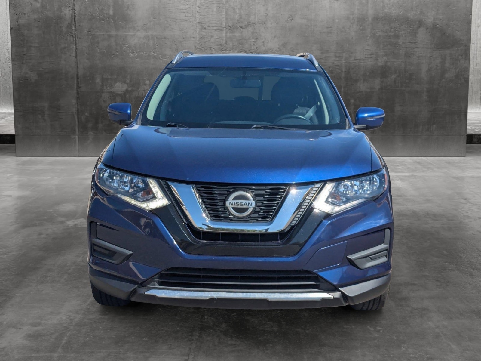 Used 2018 Nissan Rogue SV with VIN KNMAT2MV4JP559699 for sale in Golden, CO