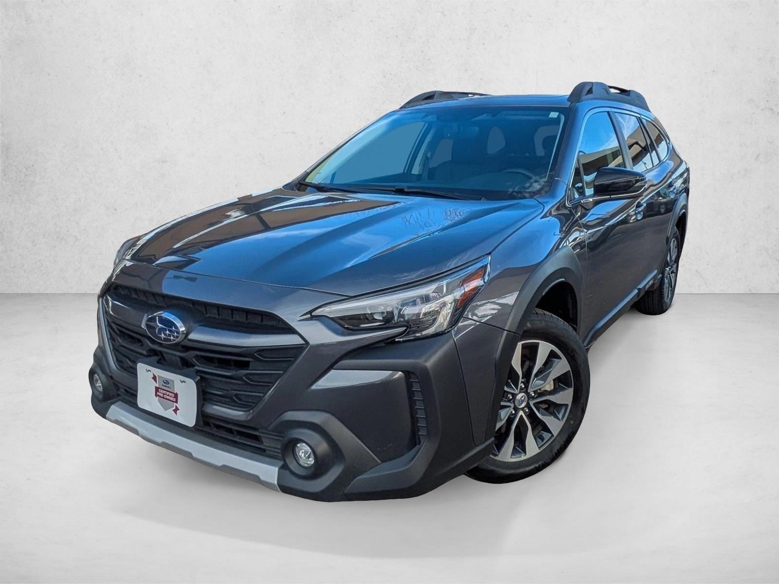 2025 Subaru Outback Limited's photo