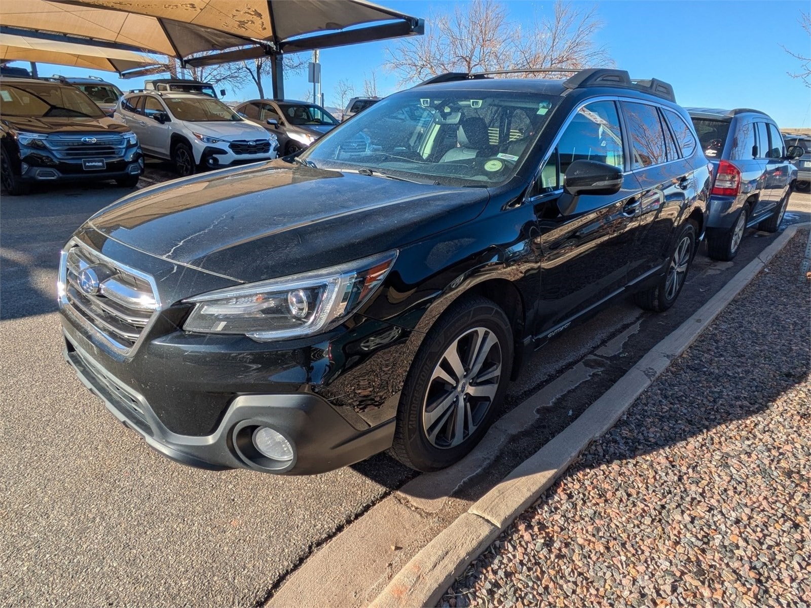 2018 Subaru Outback Limited's photo