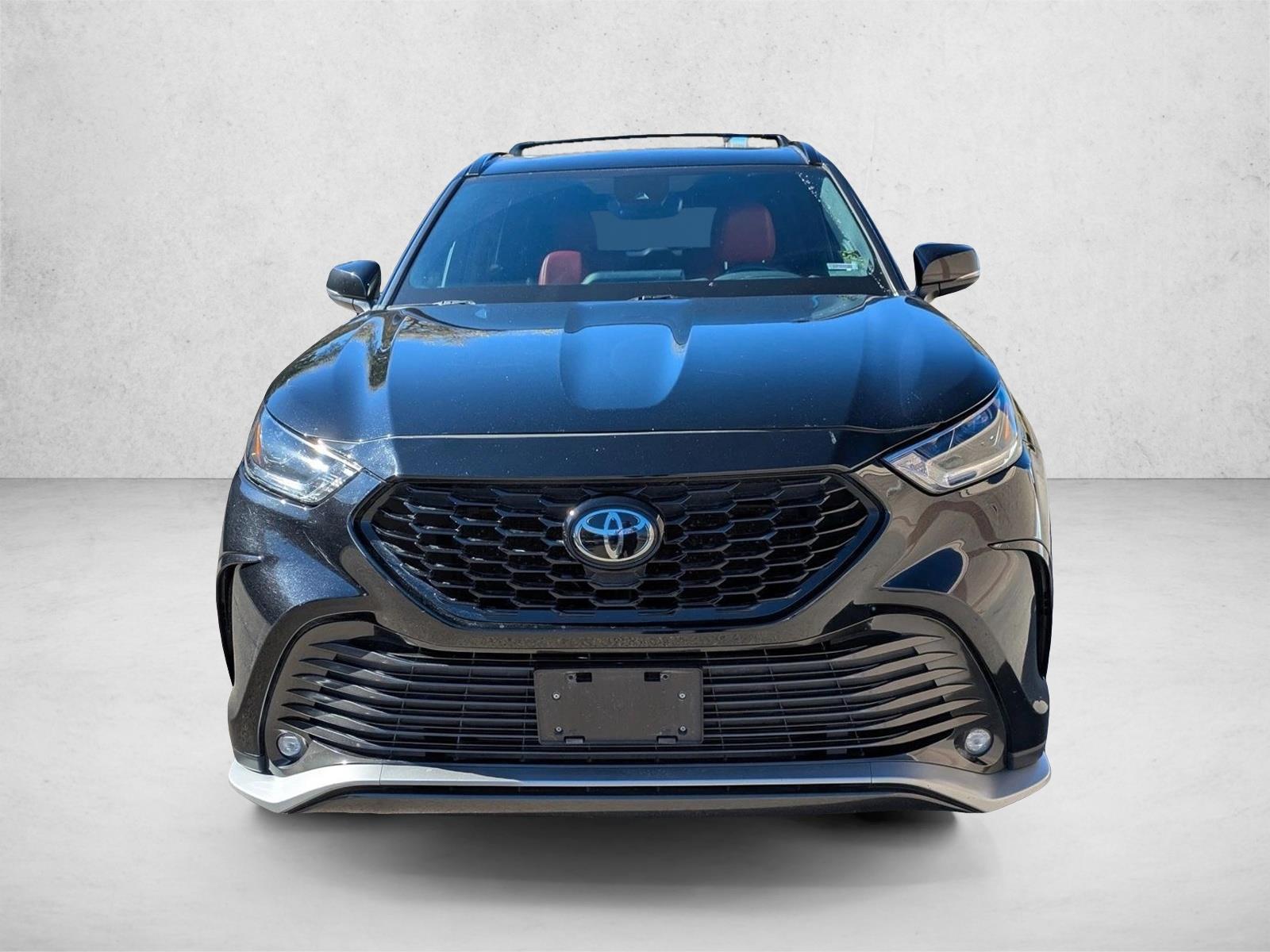 2021 Toyota Highlander XSE photo 2