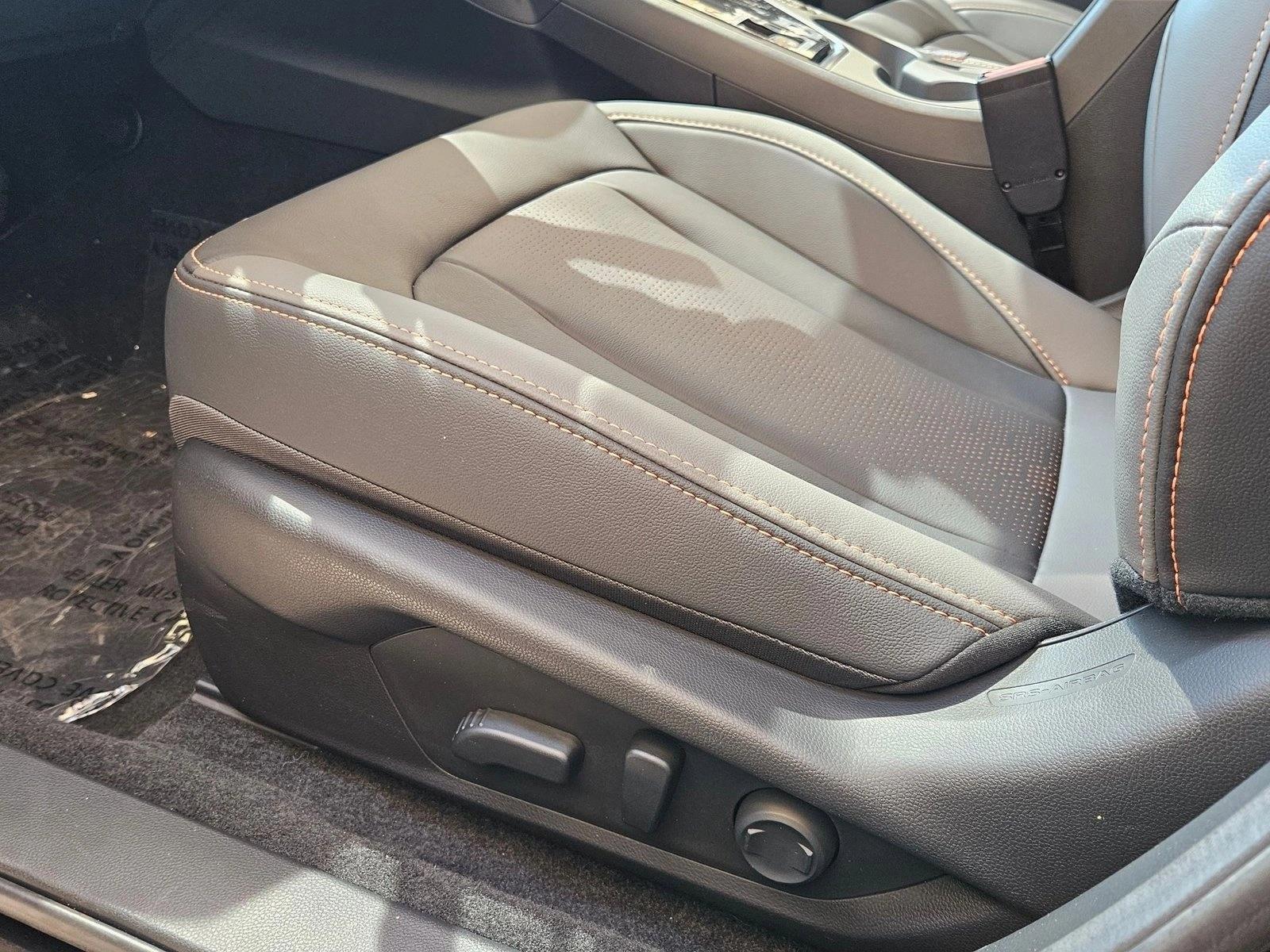 2025 Subaru Crosstrek Limited photo 4