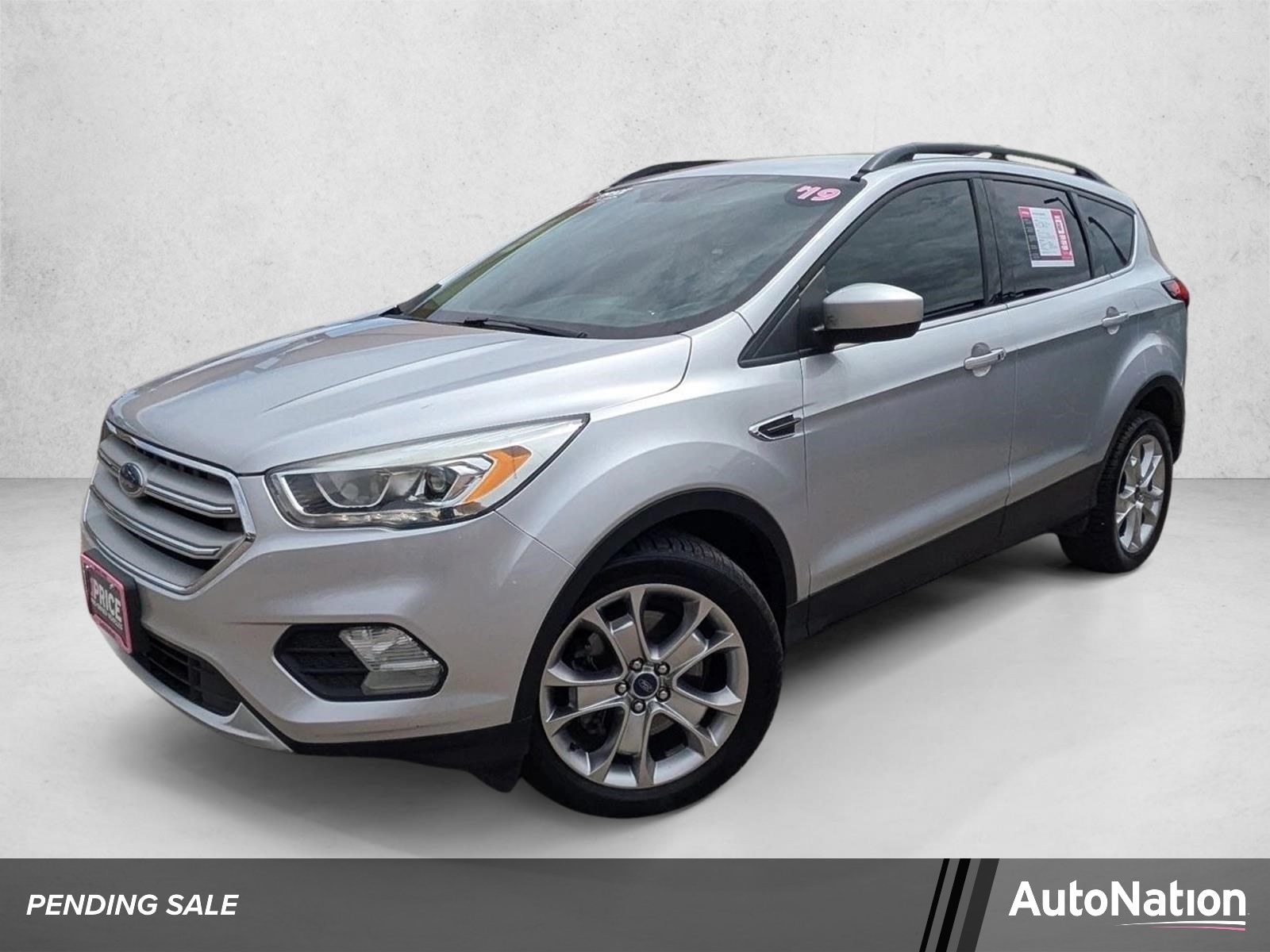 2019 Ford Escape SEL 4WD's photo