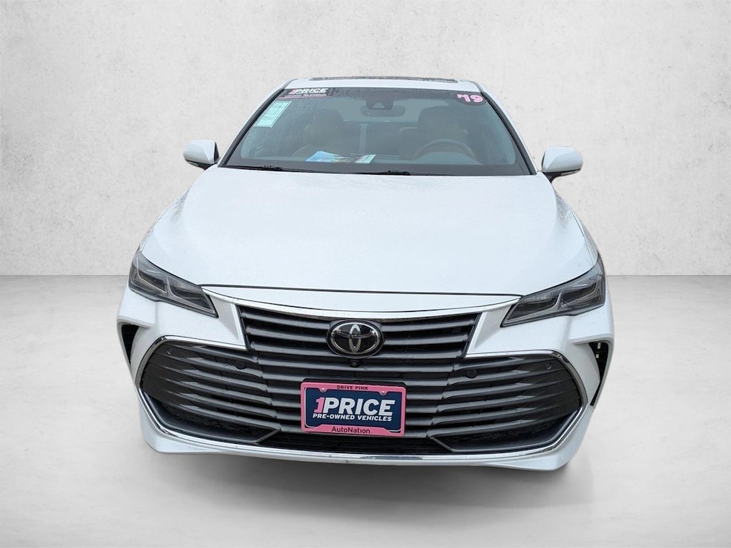 Used 2019 Toyota Avalon Limited Sedan