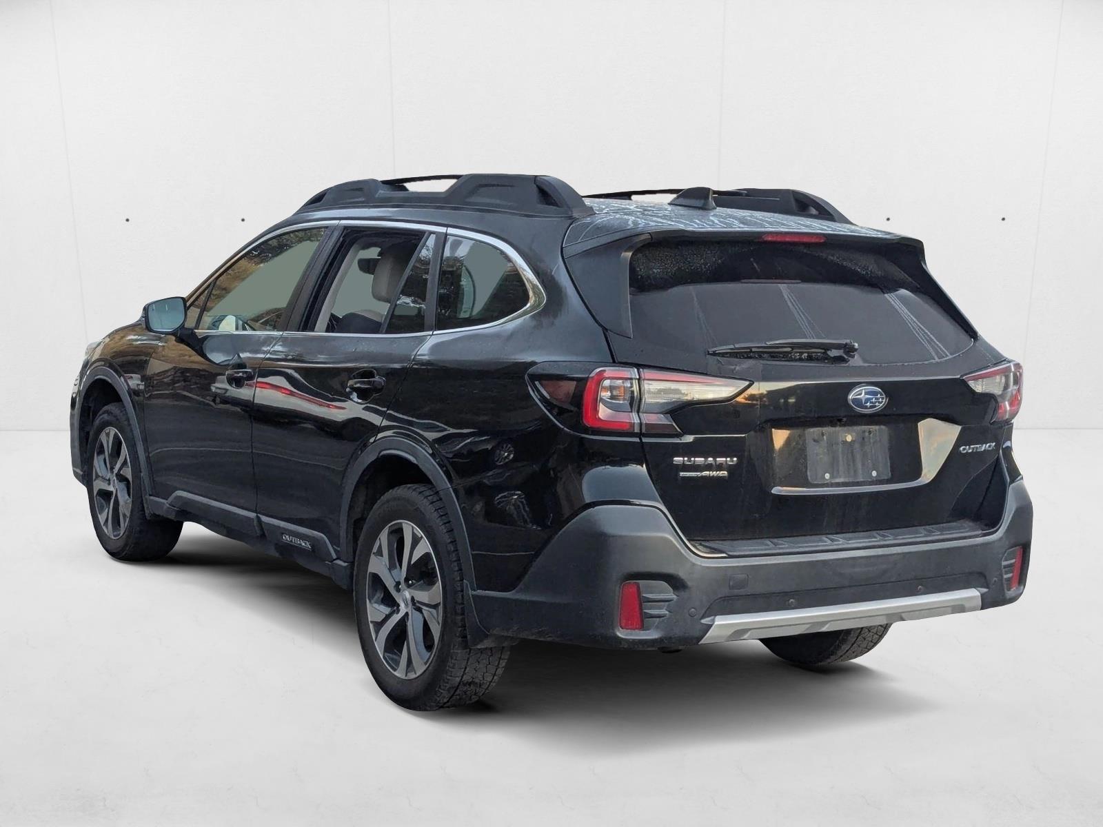 2020 Subaru Outback Limited photo 2