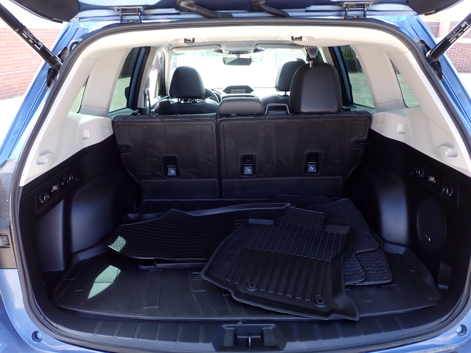 2023 Subaru Forester Touring - Photo 8