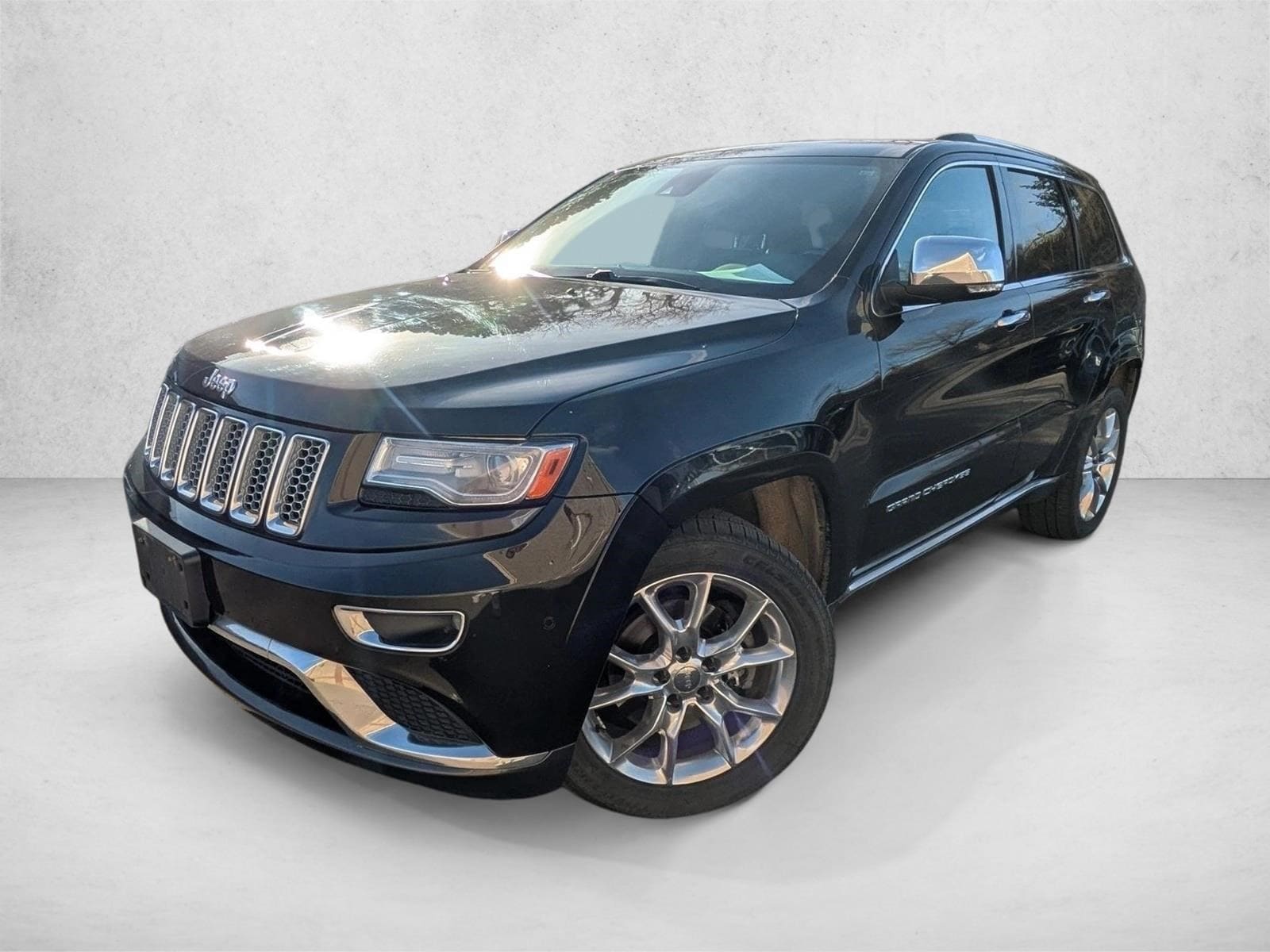 2014 Jeep Grand Cherokee Summit's photo
