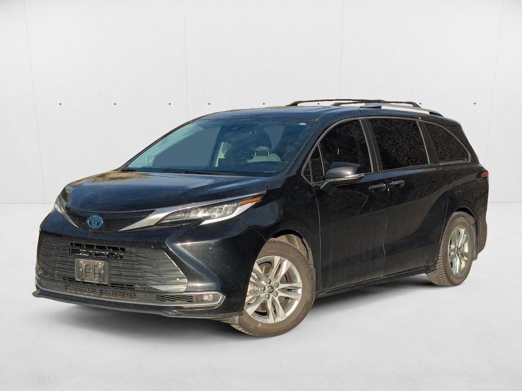 Used 2022 Toyota Sienna Limited Van Passenger Van