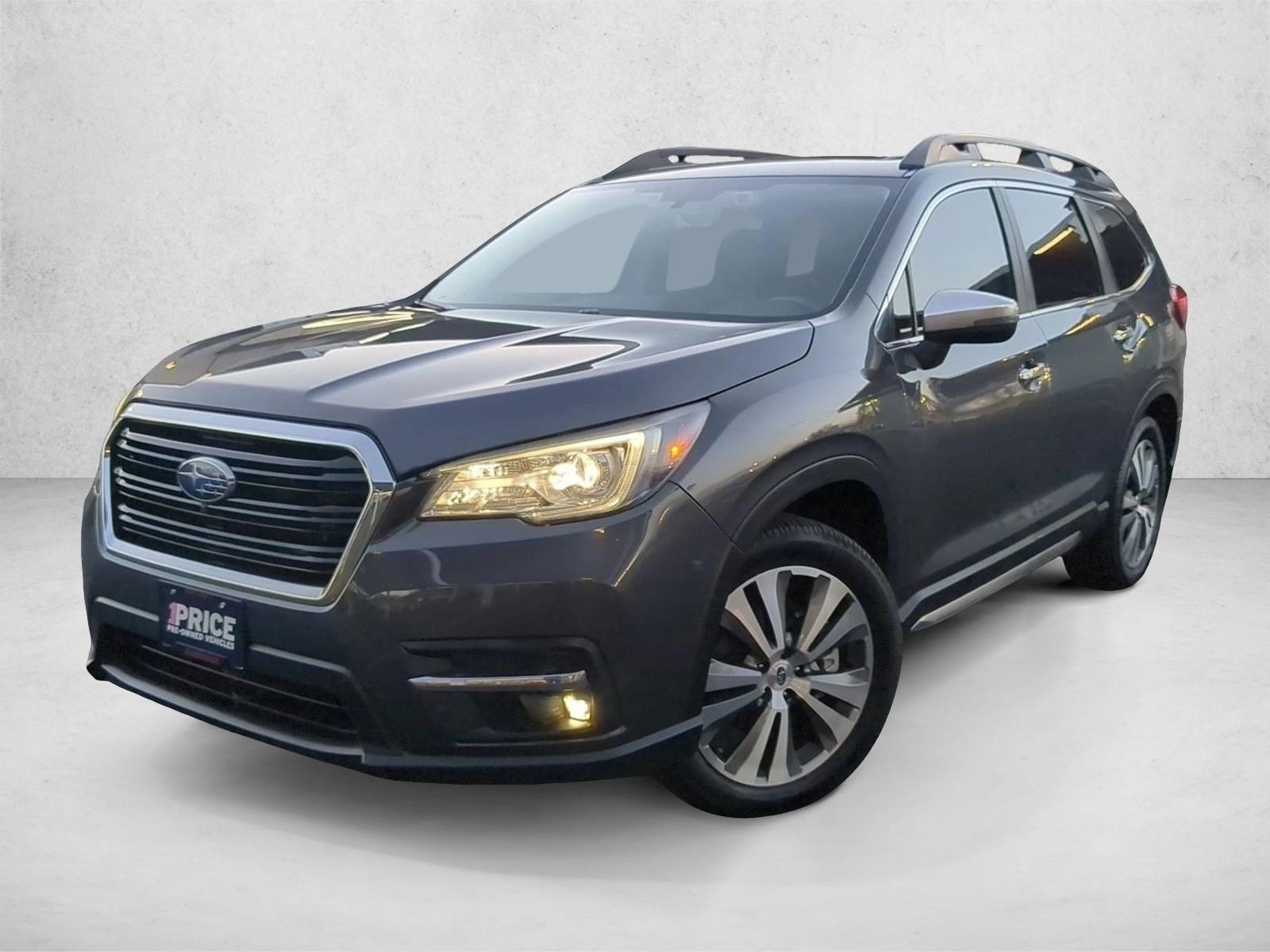 2020 Subaru Ascent Touring's photo