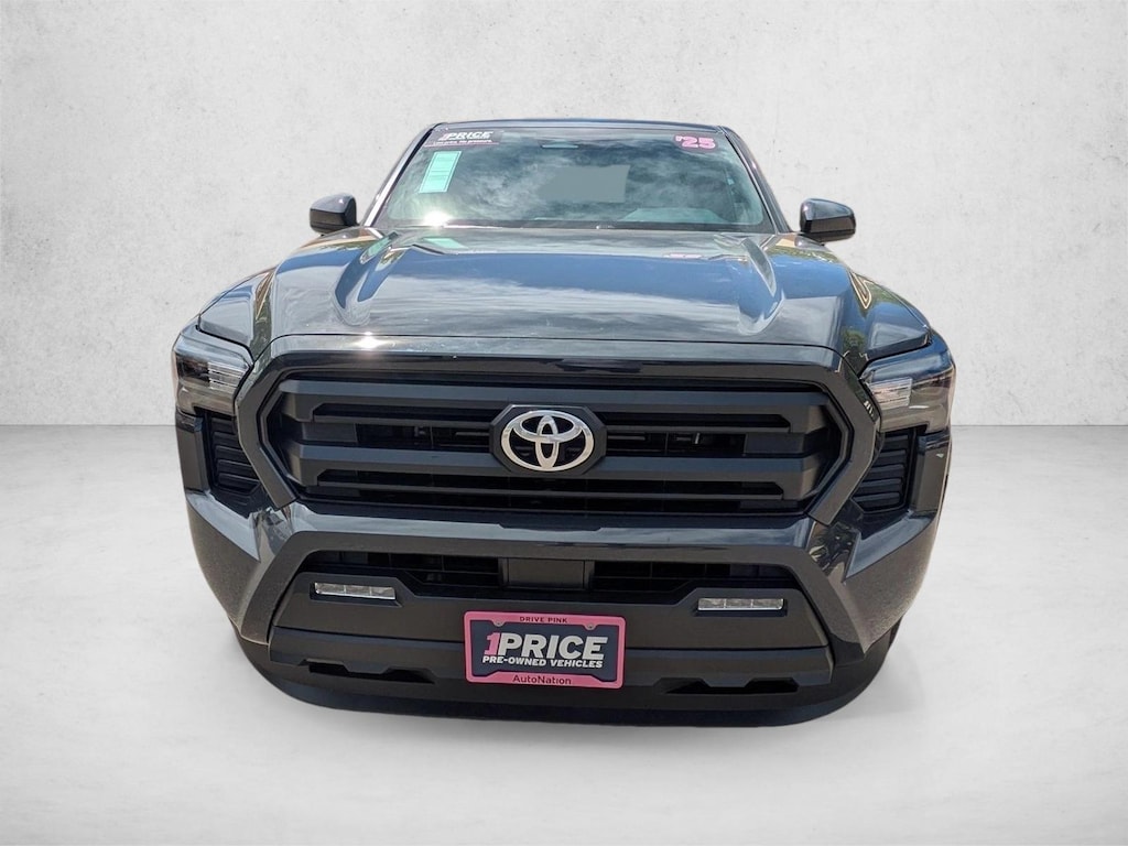Used 2025 Toyota Tacoma SR5 Truck Double Cab