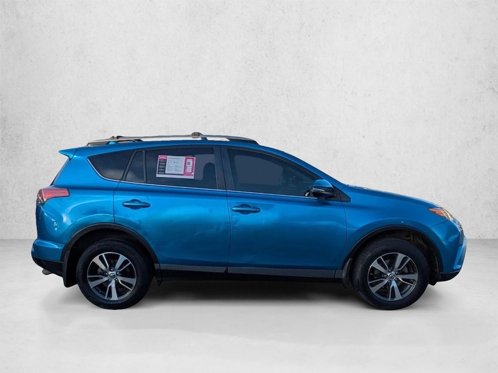 Used 2018 Toyota RAV4 XLE SUV