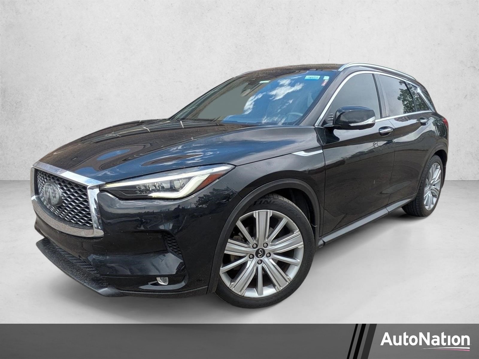 2019 INFINITI QX50 Essential AWD's photo