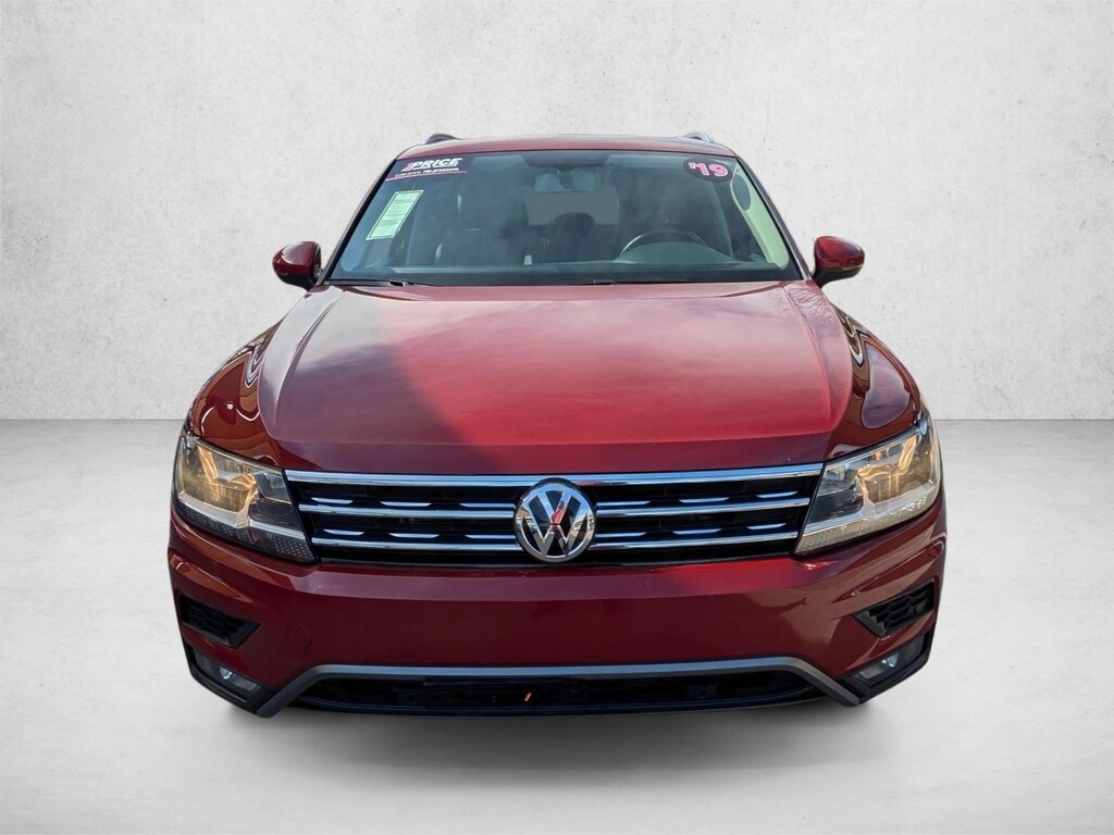 Used 2019 Volkswagen Tiguan SE SUV