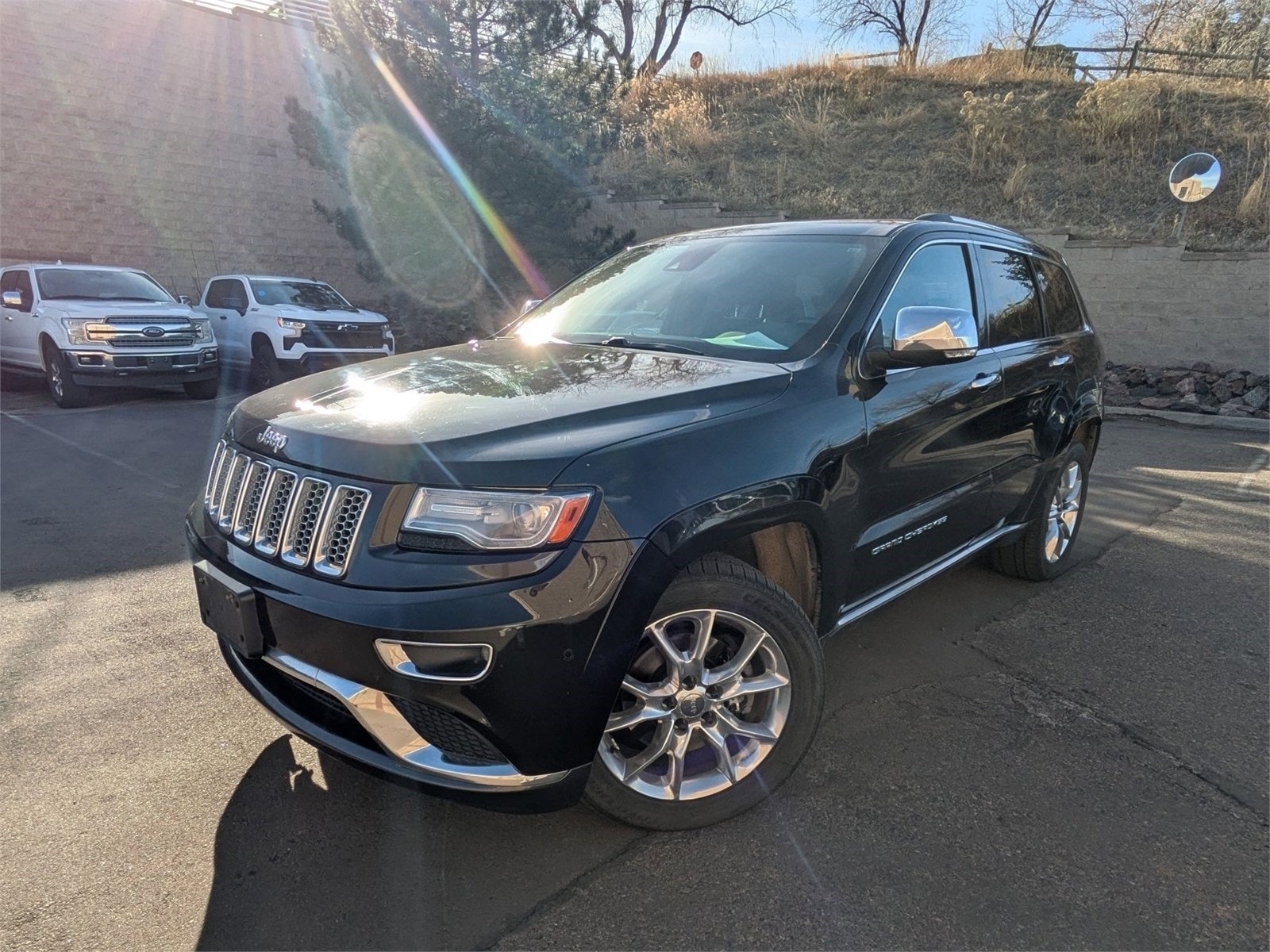 2014 Jeep Grand Cherokee Summit's photo