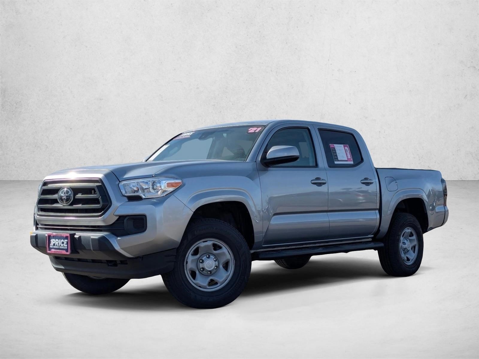 2021 Toyota Tacoma SR's photo