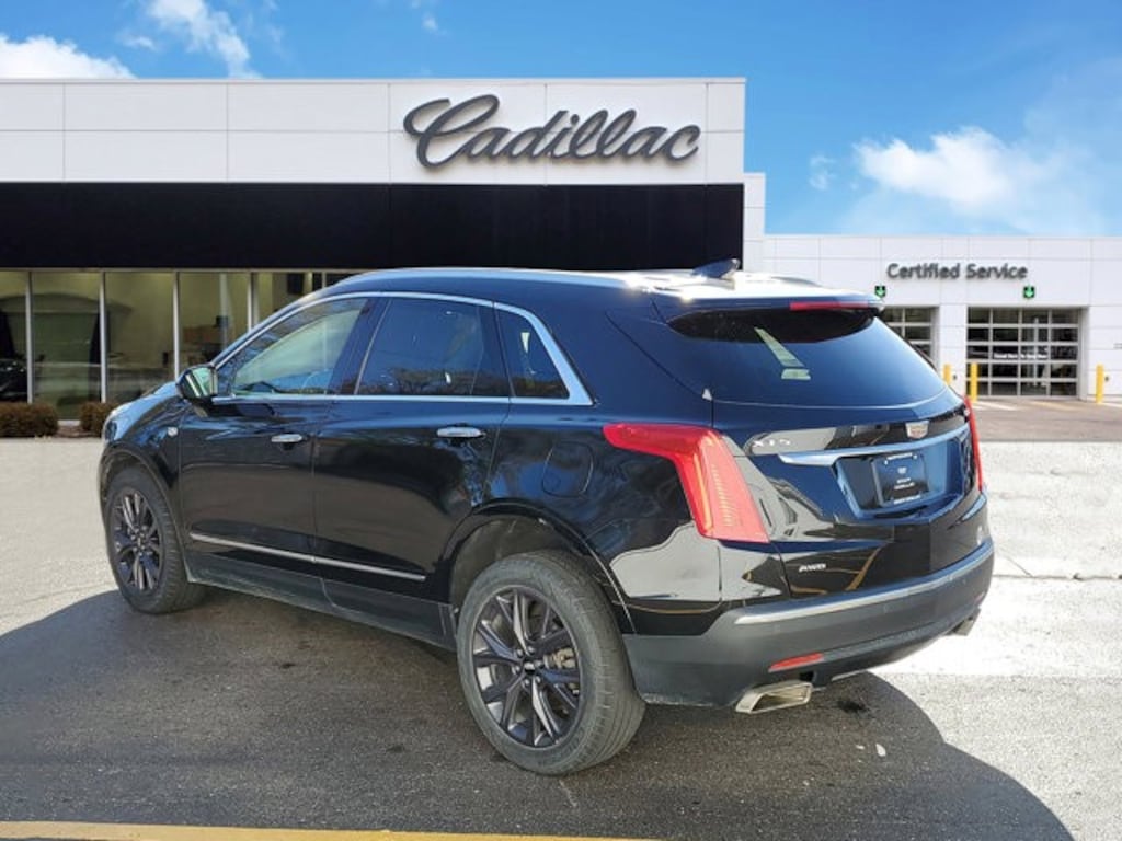 Used 2018 CADILLAC XT5 Luxury AWD SUV