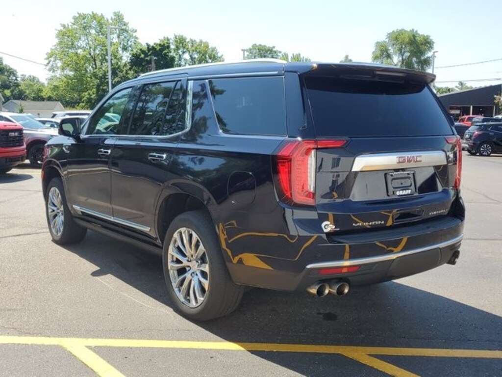 Used 2024 GMC Yukon Denali SUV