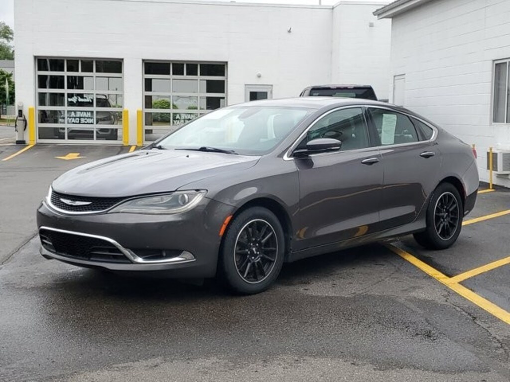 Used 2015 Chrysler 200 C