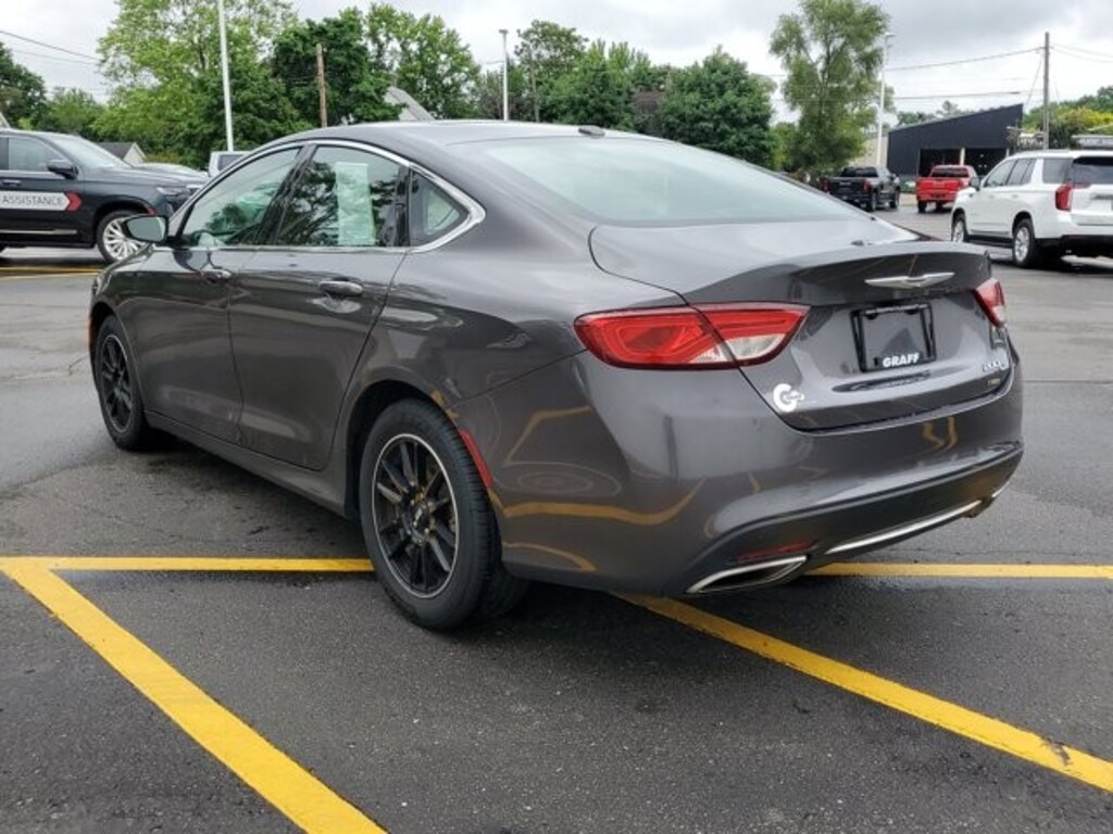 Used 2015 Chrysler 200 C