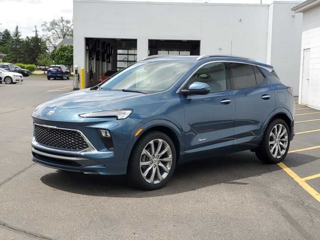 Used 2024 Buick Encore GX Avenir SUV