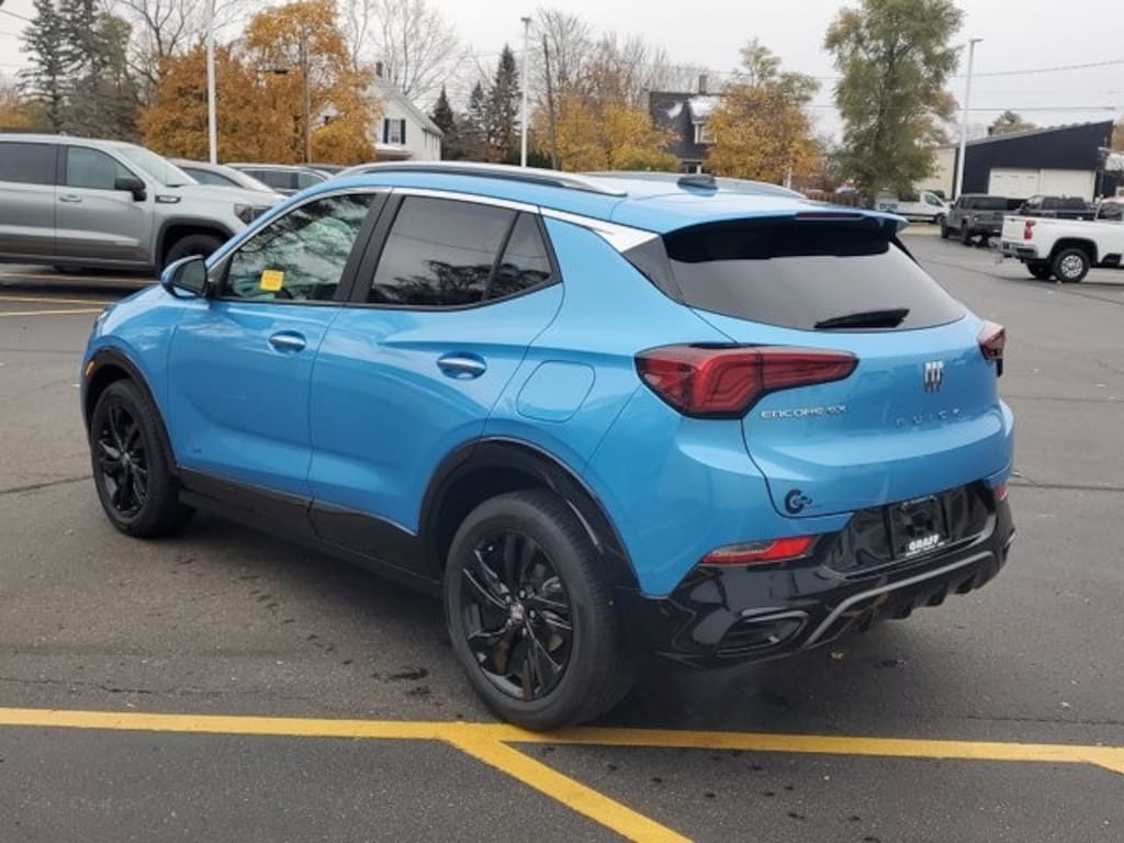 Used 2025 Buick Encore GX Sport Touring SUV