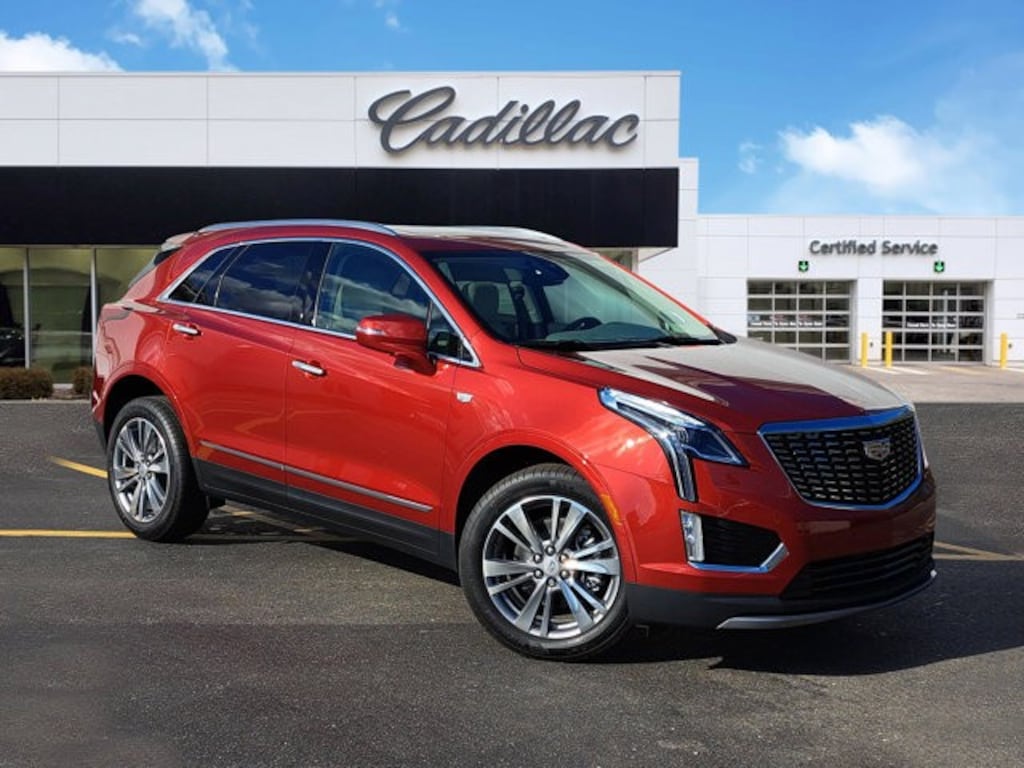 New 2025 CADILLAC XT5 Premium Luxury SUV