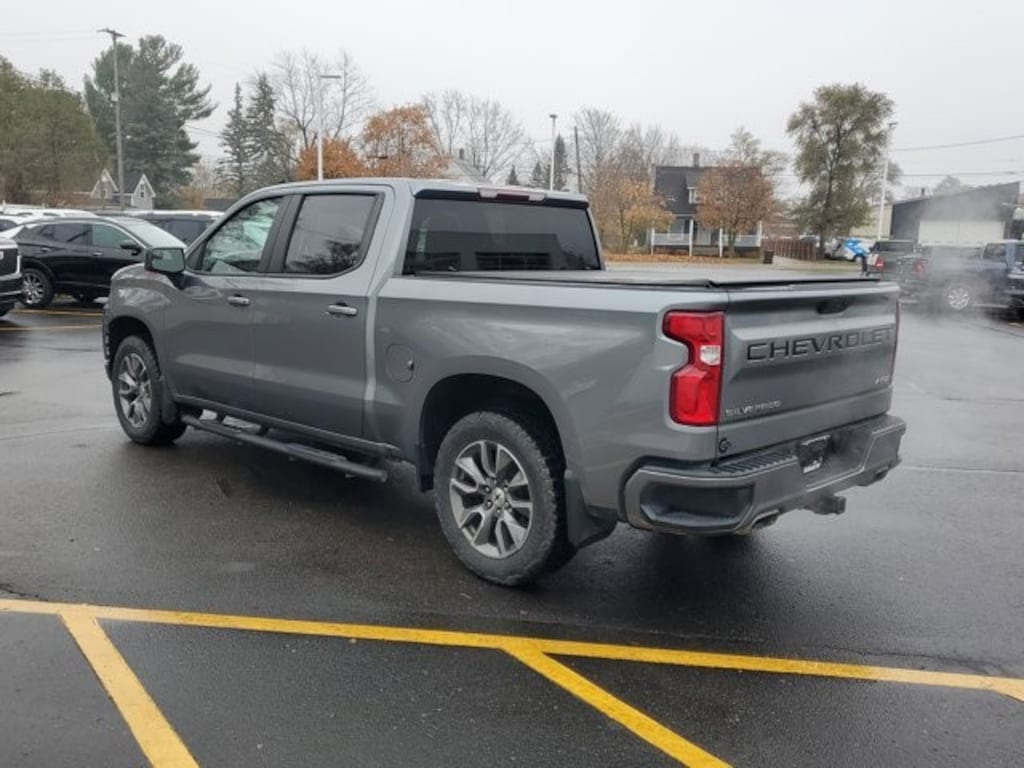 Used 2021 Chevrolet Silverado 1500 RST Truck