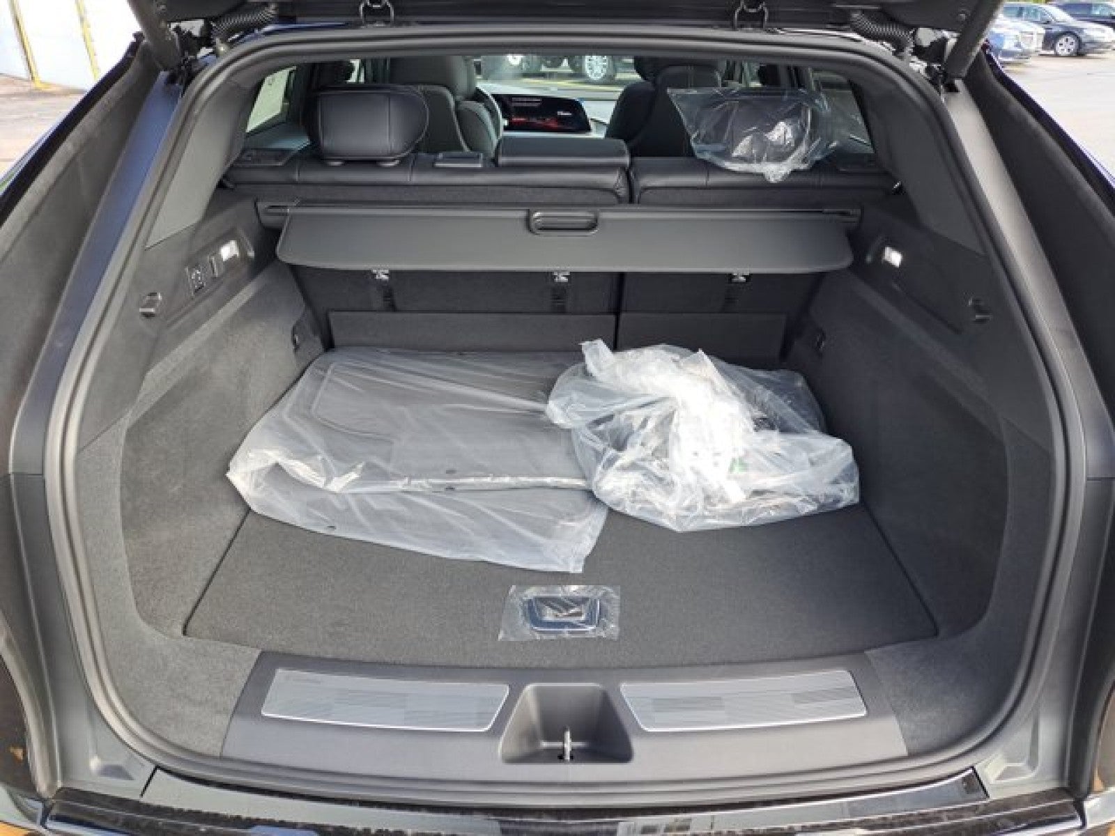 2026 Cadillac LYRIQ V Premium - Photo 60