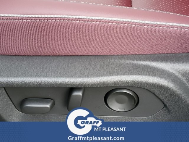 2026 Buick Envision Sport Touring - Photo 6