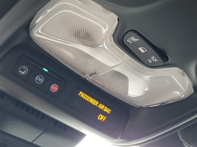 2026 GMC Canyon AT4 - Photo 21