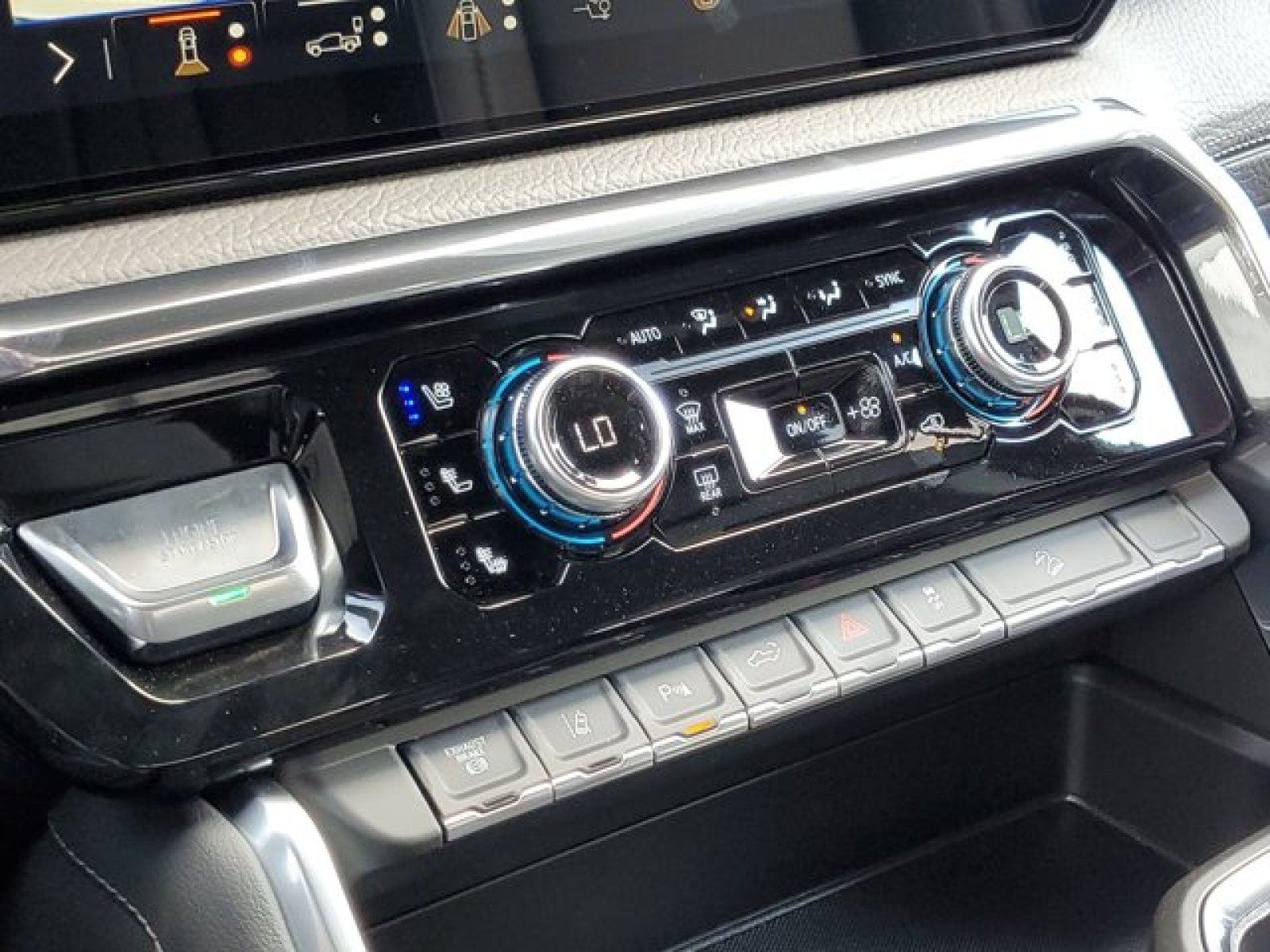 2026 GMC Sierra 2500HD Denali - Photo 57
