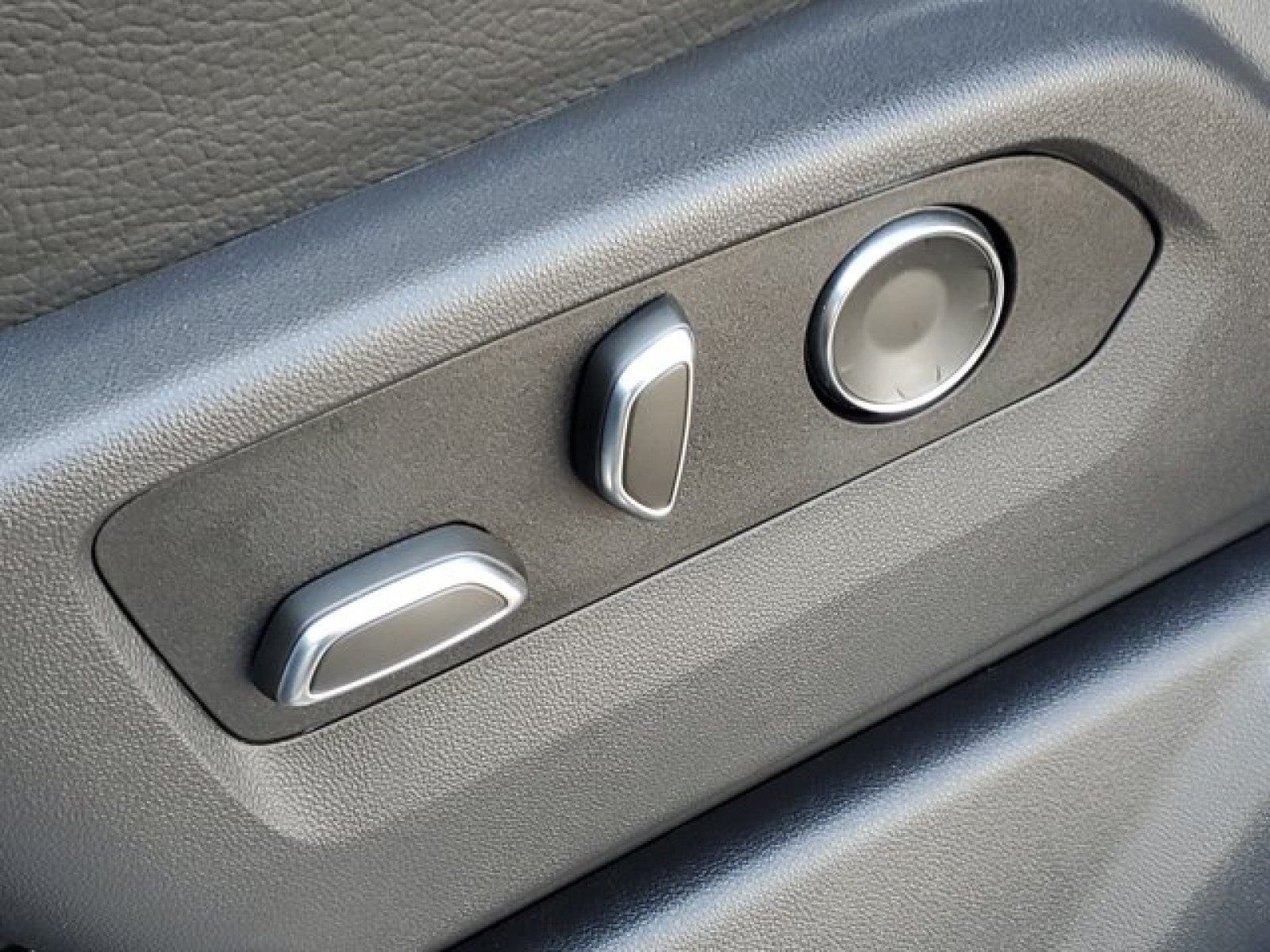2026 GMC Sierra 2500HD Denali - Photo 46