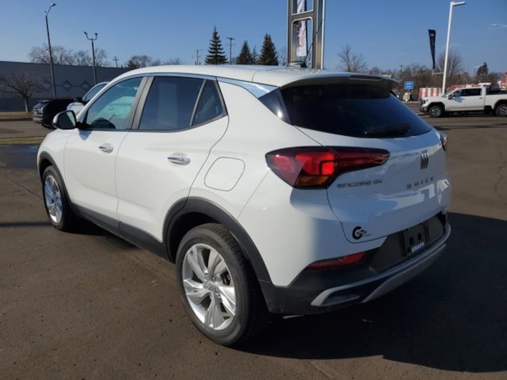 Used 2024 Buick Encore GX Preferred SUV