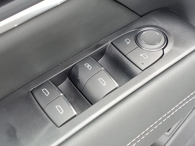 2027 GMC Terrain Denali - Photo 24