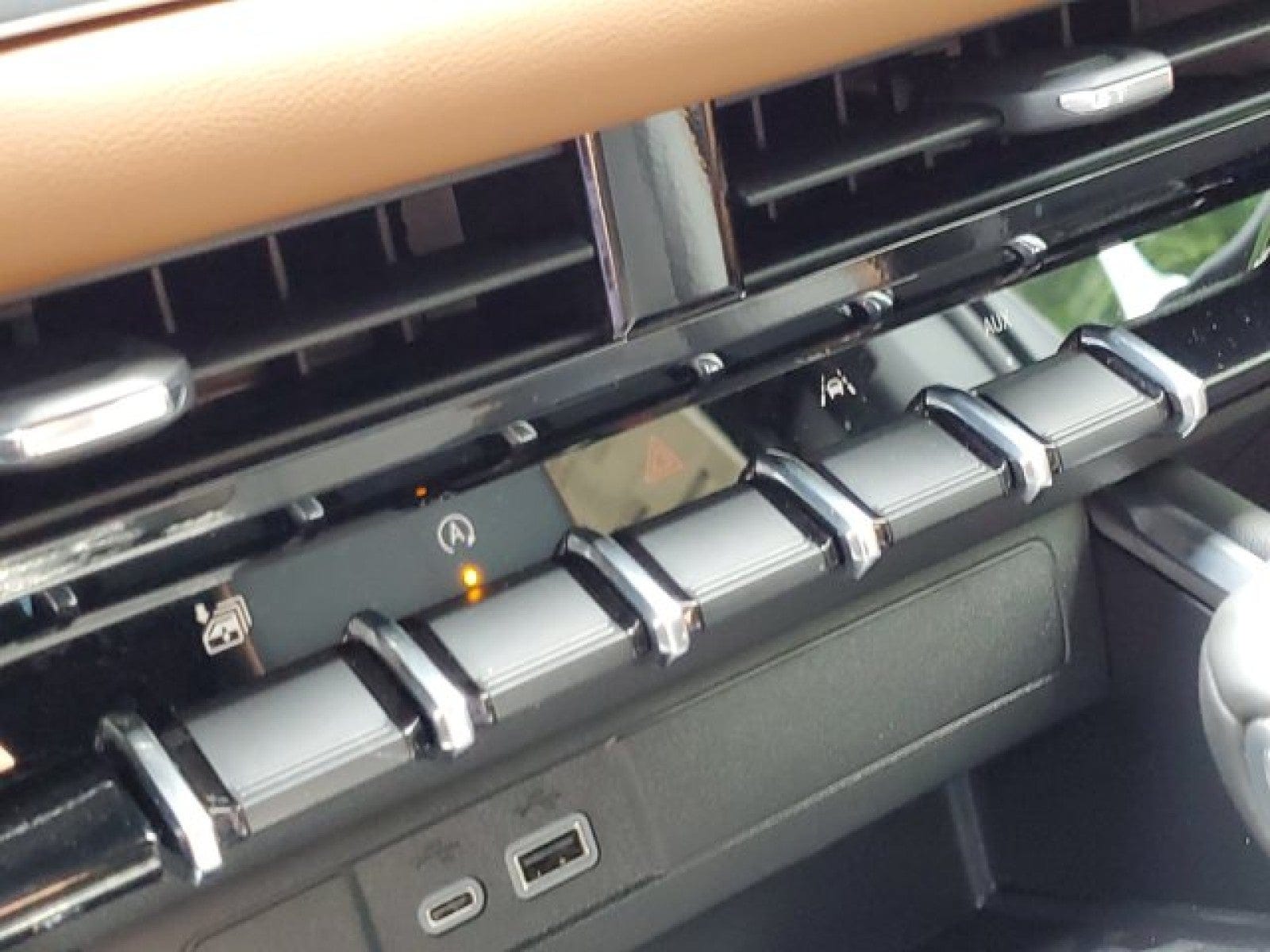 2026 GMC Canyon AT4 - Photo 52
