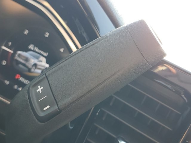 2026 GMC Sierra 1500 SLE - Photo 18