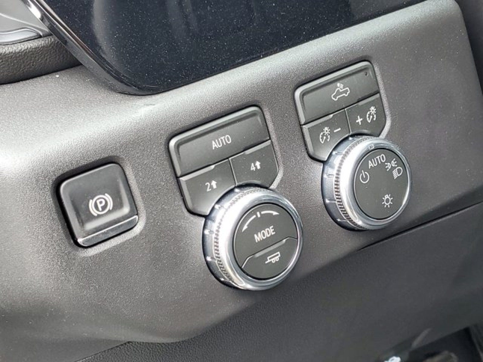 2026 GMC Sierra 1500 SLE - Photo 49