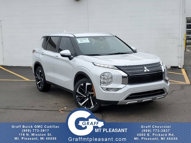 2024 Mitsubishi Outlander SE